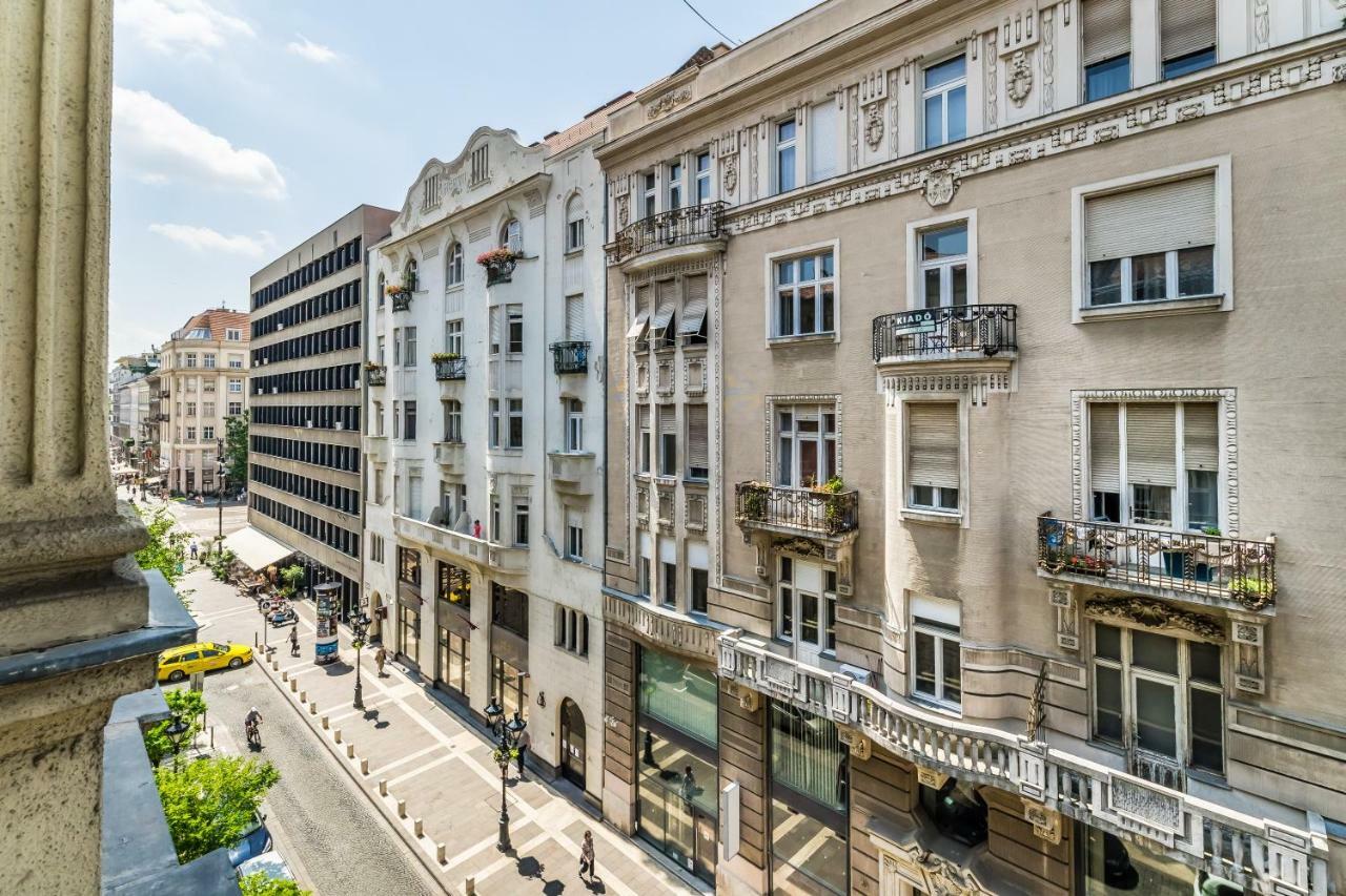 Bpr B&W Elegant Home Budapest Bagian luar foto